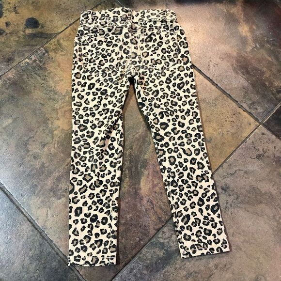 Girls Bundle 2 Pairs of Pants - Cheetah Pull-on Leggings, Snap with Elastic Wais - Picture 6 of 16